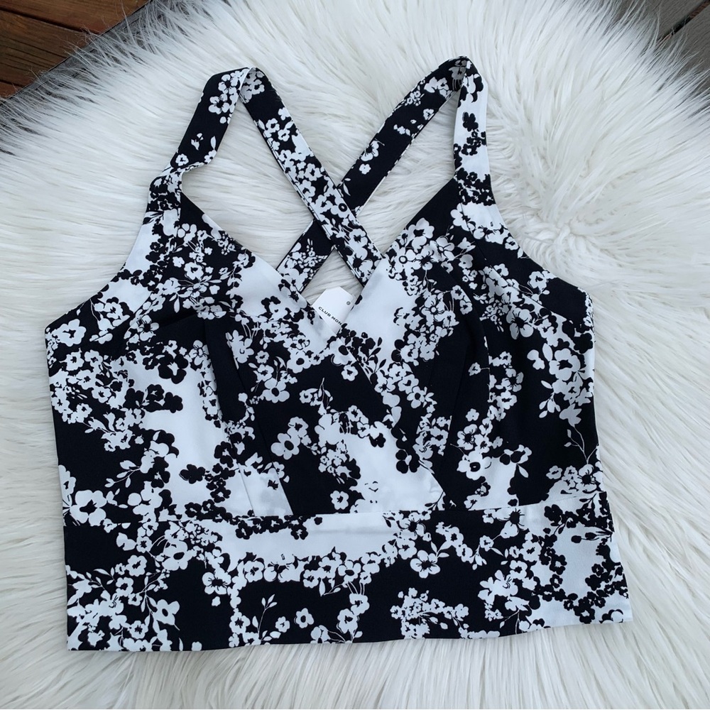 NWT Club Monaco Women’s Black and White Floral Crisscross Strap Top Size 6 - Picture 7 of 14